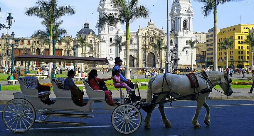 city tour carrosa lima